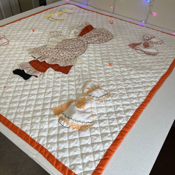 Quilt Vintage Sunbonnet Sue Baby Blanket Embroidered Handmade - Picture 4 of 5